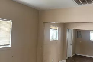 6893 Plainview Ave, Detroit, MI 48228 - Photo 10