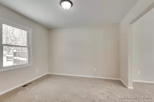 2275 Embro Dr SE, Grand Rapids, MI 49508 - Photo 12