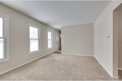 2275 Embro Drive SE, Grand Rapids, MI 49508 - Photo 8