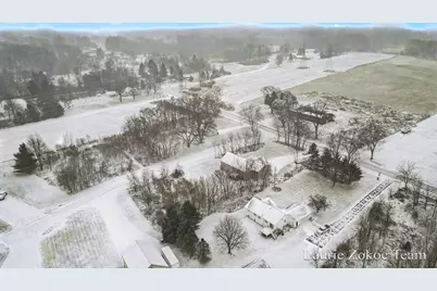 671 Leonard Street NW, Grand Rapids, MI 49534 - Photo 6