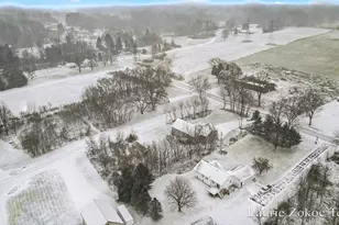 671 Leonard St NW, Grand Rapids, MI 49534 - Photo 6