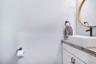 671 Leonard St NW, Grand Rapids, MI 49534 - Photo 26