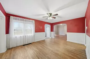 411 W Kilbuck St, Tecumseh, MI 49286 - Photo 6