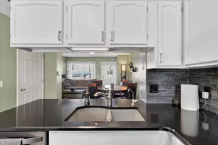 8058 Wimbledon Dr, Portage, MI 49024 - Photo 14