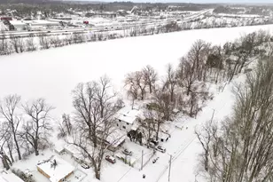 3779 Willow Dr NE, Grand Rapids, MI 49525 - Photo 32