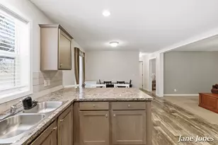 14309 Winding Creek Ln, West Olive, MI 49460 - Photo 6