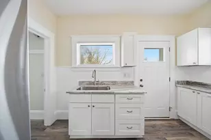 808 Wildwood Ave, Jackson, MI 49202 - Photo 12