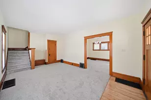 808 Wildwood Ave, Jackson, MI 49202 - Photo 8