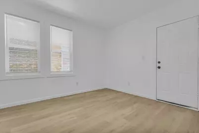 2725 Leslie Street, Detroit, MI 48238 - Photo 8