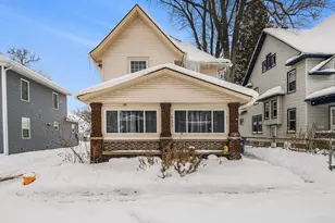 433 Adams St SE, Grand Rapids, MI 49507 - Photo 2