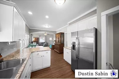 132 E Lincoln Avenue, Ionia, MI 48846 - Photo 12