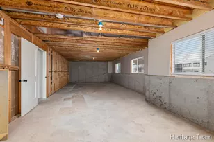 6645 Croft Ln, Hudsonville, MI 49426 - Photo 22