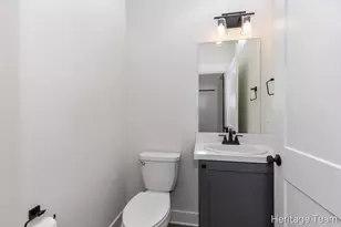 6645 Croft Ln, Hudsonville, MI 49426 - Photo 20