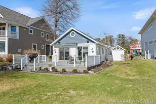 1738 Waukazoo Dr, Holland, MI 49424 - Photo 56