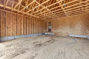 644 Willow St, Howard City, MI 49329 - Photo 28