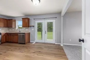 24537 Brownstone Blvd, Mattawan, MI 49071 - Photo 12