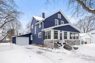 517 Elm St SE, Lowell, MI 49331 - Photo 6