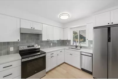 6891 Somerset Drive, Brighton, MI 48116 - Photo 6