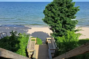 70 Euclid St, South Haven, MI 49090 - Photo 28