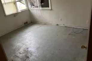 186 Howland St, Battle Creek, MI 49037 - Photo 4