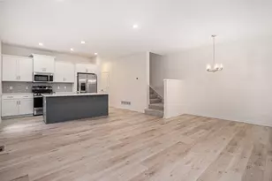 1980 S Shorewood Ln, Holland, MI 49423 - Photo 4