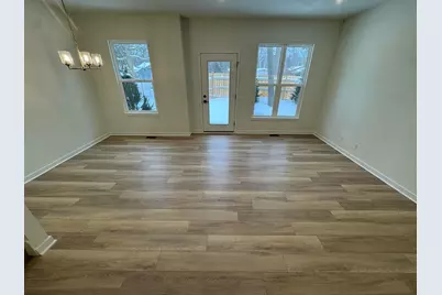 1980 S Shorewood Lane #19, Holland, MI 49423 - Photo 8