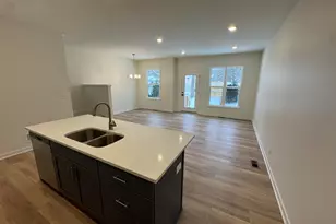 1980 S Shorewood Ln, Holland, MI 49423 - Photo 6