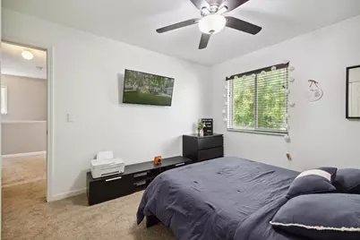 578 E Mahan Avenue, Hazel Park, MI 48030 - Photo 30