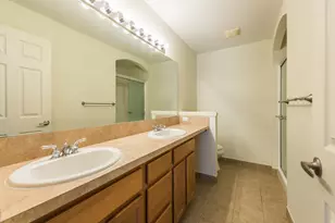 120 W Oakbrook Dr, Ann Arbor, MI 48103 - Photo 22