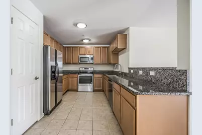 120 W Oakbrook Drive, Ann Arbor, MI 48103 - Photo 4