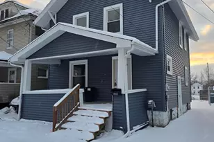 1013 Mahlon St, Lansing, MI 48906 - Photo 1