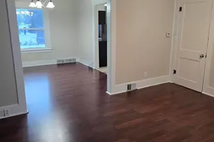 1013 Mahlon St, Lansing, MI 48906 - Photo 8