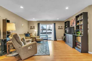 2636 Stadium View, Ypsilanti, MI 48197 - Photo 8