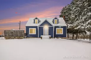 7737 Fruit Ridge Ave NW, Sparta, MI 49345 - Photo 4