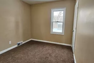 12066 Minden St, Detroit, MI 48205 - Photo 10