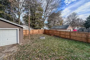 1828 Willard Ave SE, Grand Rapids, MI 49507 - Photo 40