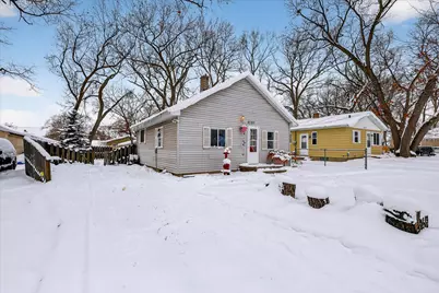 3757 Michael Avenue SW, Wyoming, MI 49509 - Photo 2