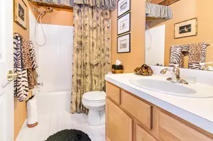 5916 Lafayette Ln, Ann Arbor, MI 48103 - Photo 40