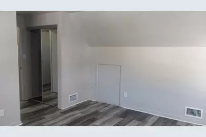 19148 Hilton Drive, Southfield, MI 48075 - Photo 12