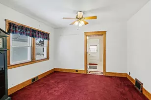 1608 Maguire St, Jackson, MI 49202 - Photo 6