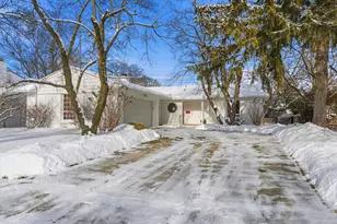 1510 Barnard Rd, Ann Arbor, MI 48103 - Photo 2