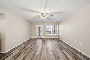 2738 S Knightsbridge Cir, Ann Arbor, MI 48105 - Photo 8