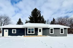 518 S Sullivan Ave, Fremont, MI 49412 - Photo 2