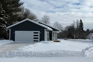 518 S Sullivan Ave, Fremont, MI 49412 - Photo 6