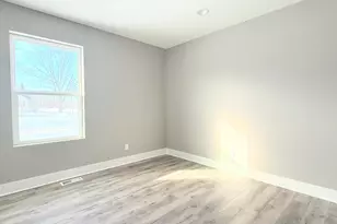 518 S Sullivan Ave, Fremont, MI 49412 - Photo 18