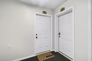 5869 Crosswinds Dr, Norton Shores, MI 49444 - Photo 4