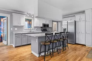 2528 Vanderbilt Ave, Portage, MI 49024 - Photo 8