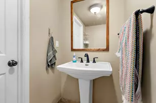 2528 Vanderbilt Ave, Portage, MI 49024 - Photo 14