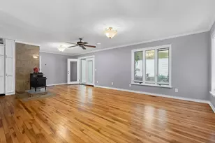 2528 Vanderbilt Ave, Portage, MI 49024 - Photo 6