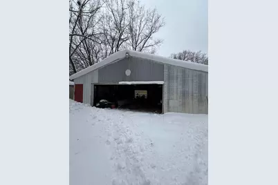 609 Carr Road, Muskegon, MI 49442 - Photo 2